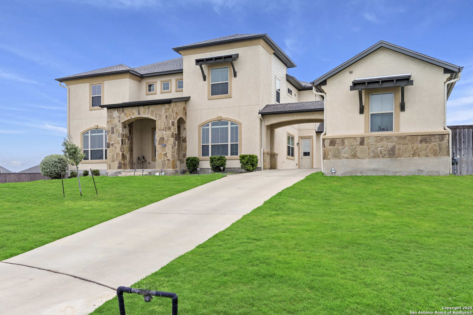 6527 Tallow Way