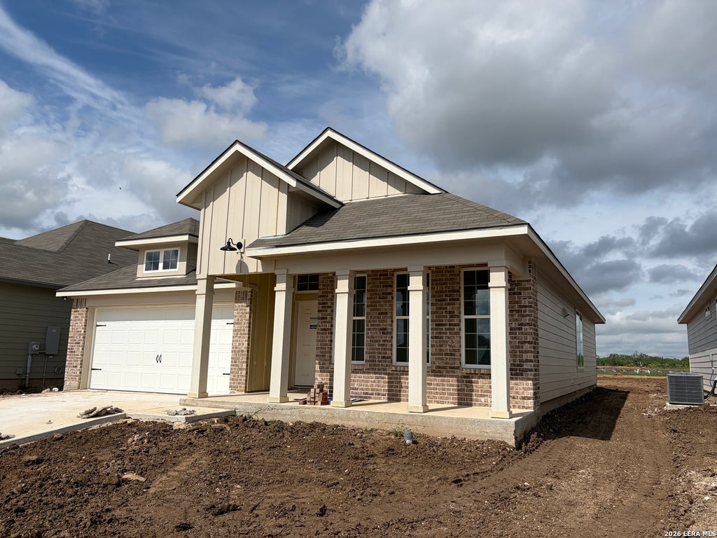 Photo of 420 Honeydew Way, Seguin, TX 78155 (MLS # 1952755)