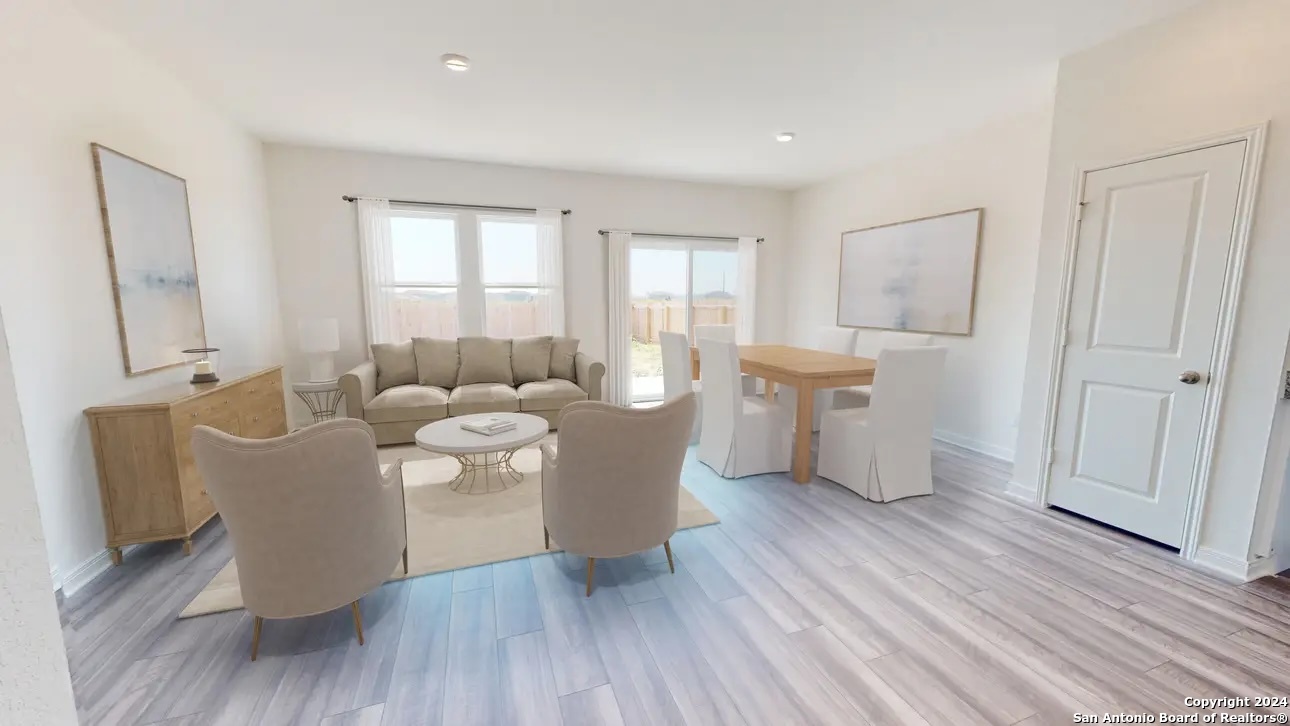10640 Tufted Court