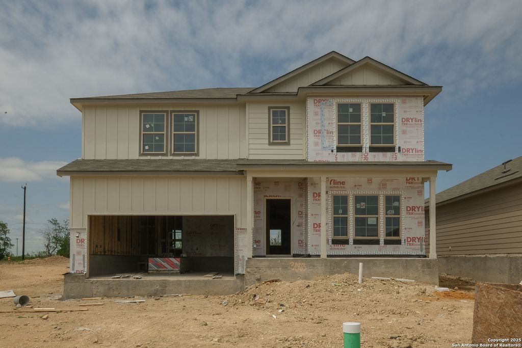 listing image 0