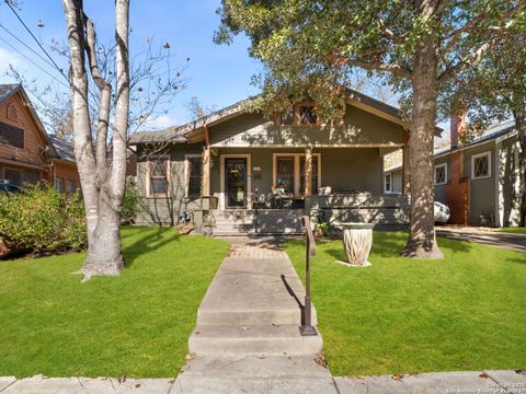 725 E Woodlawn Avenue San Antonio TX 78212