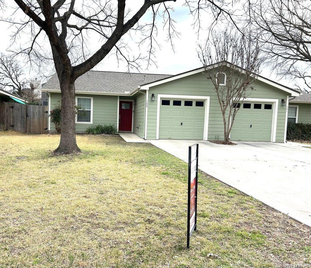 Photo of 143 Oak Grove, Boerne, TX 78006 (MLS # 1935393)