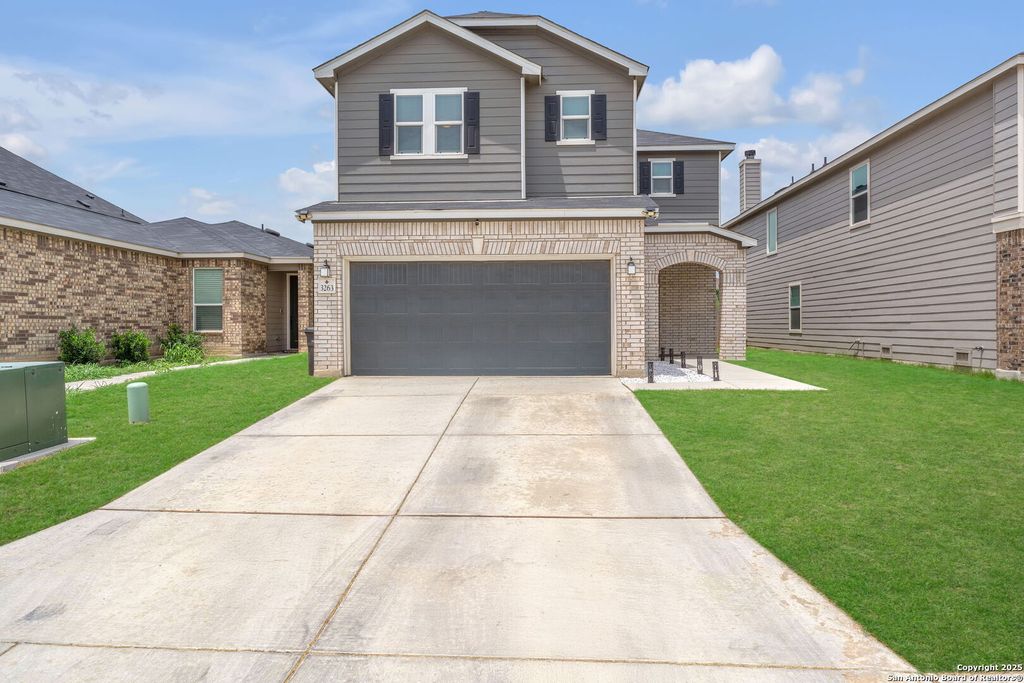 Photo of 3263 Old Almonte, San Antonio, TX 78224 (MLS # 1930268)