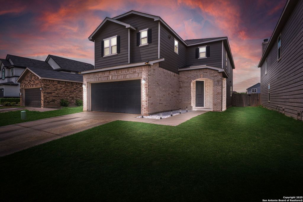 Photo of 3263 Old Almonte, San Antonio, TX 78224 (MLS # 1930268)