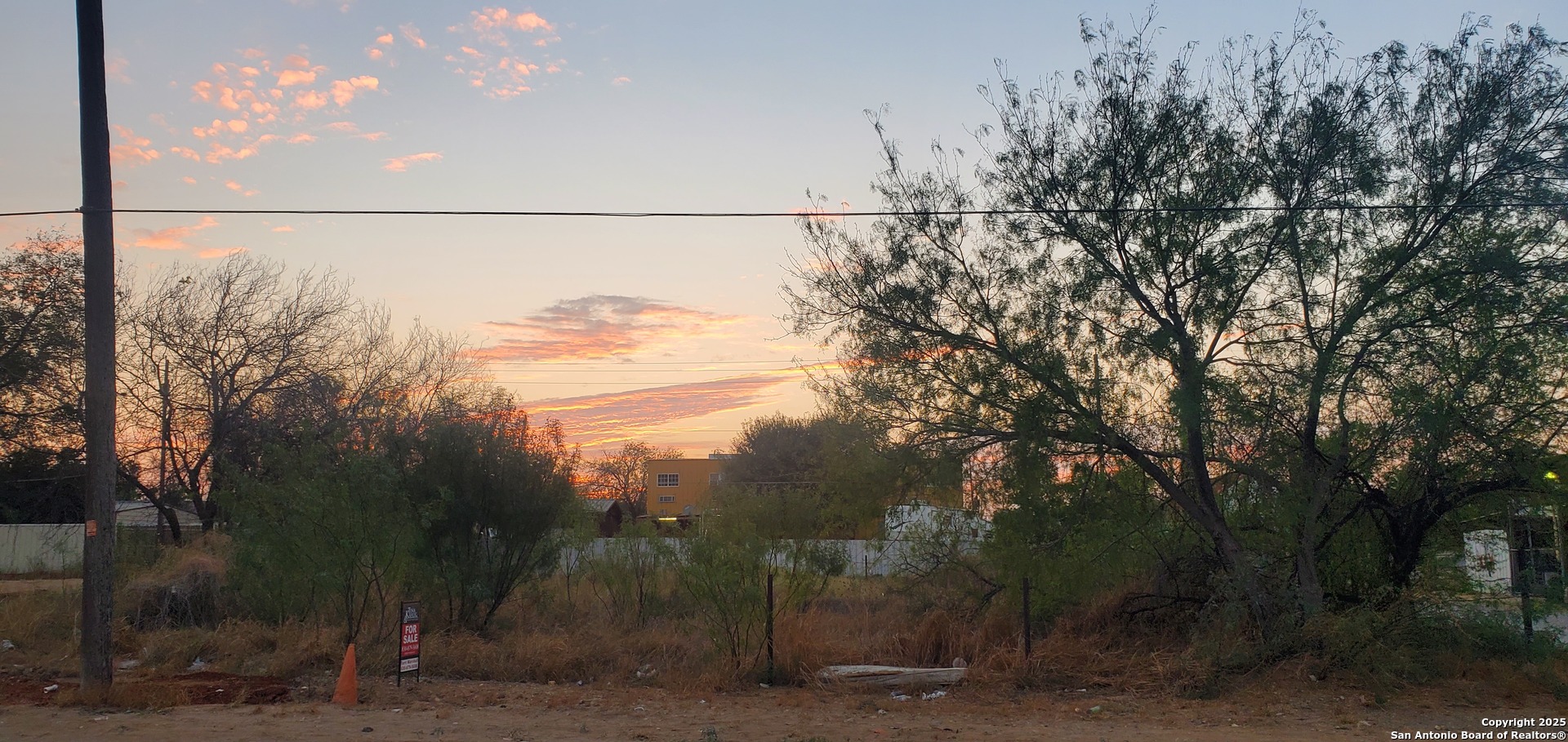Photo 1 of 4 — 403 S Front, Cotulla, TX 78014