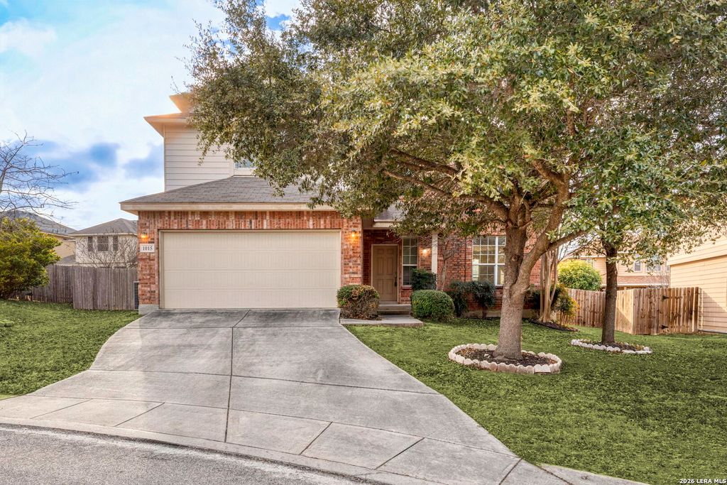 Photo of 1015 Iris Path, San Antonio, TX 78245 (MLS # 1939126)