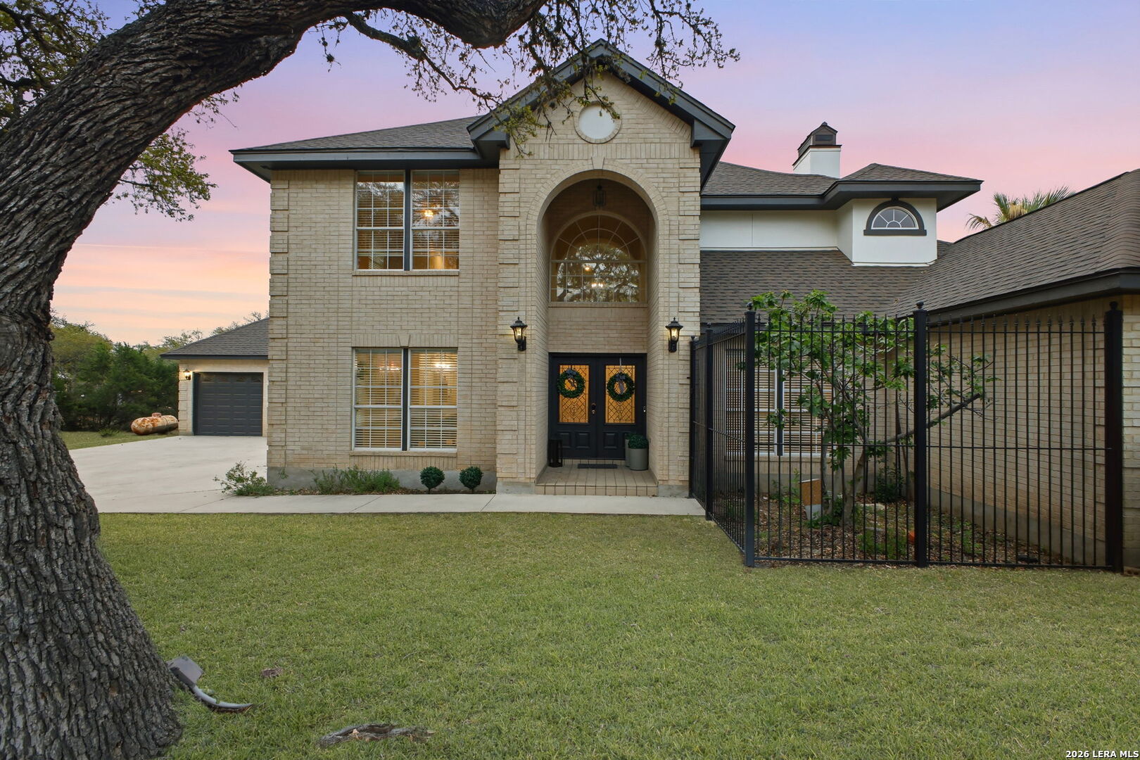 27940 Elm Grove