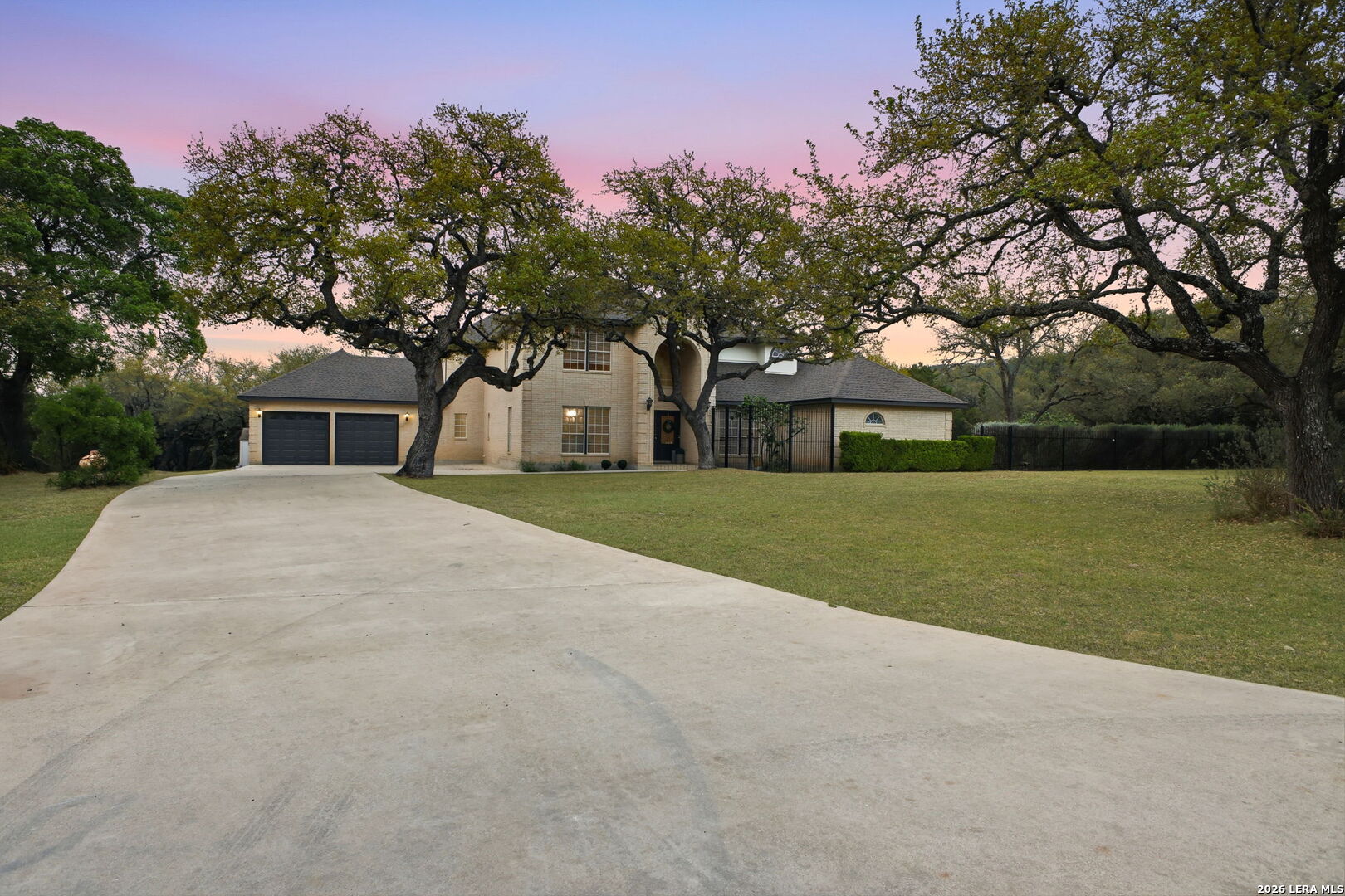 27940 Elm Grove