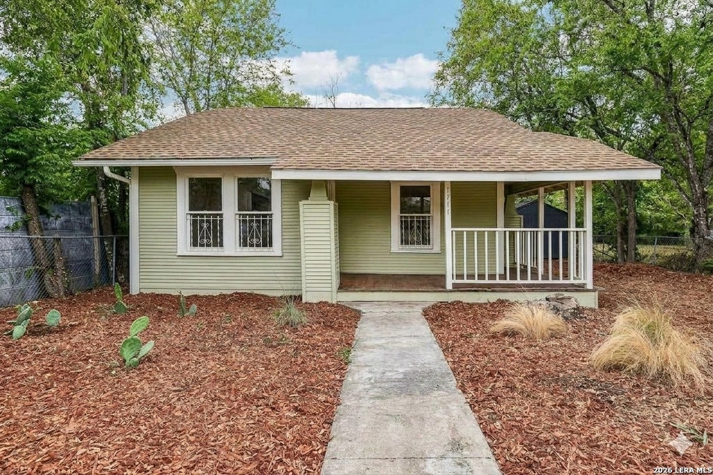 Photo of 1711 Center, San Antonio, TX 78202 (MLS # 2020836)
