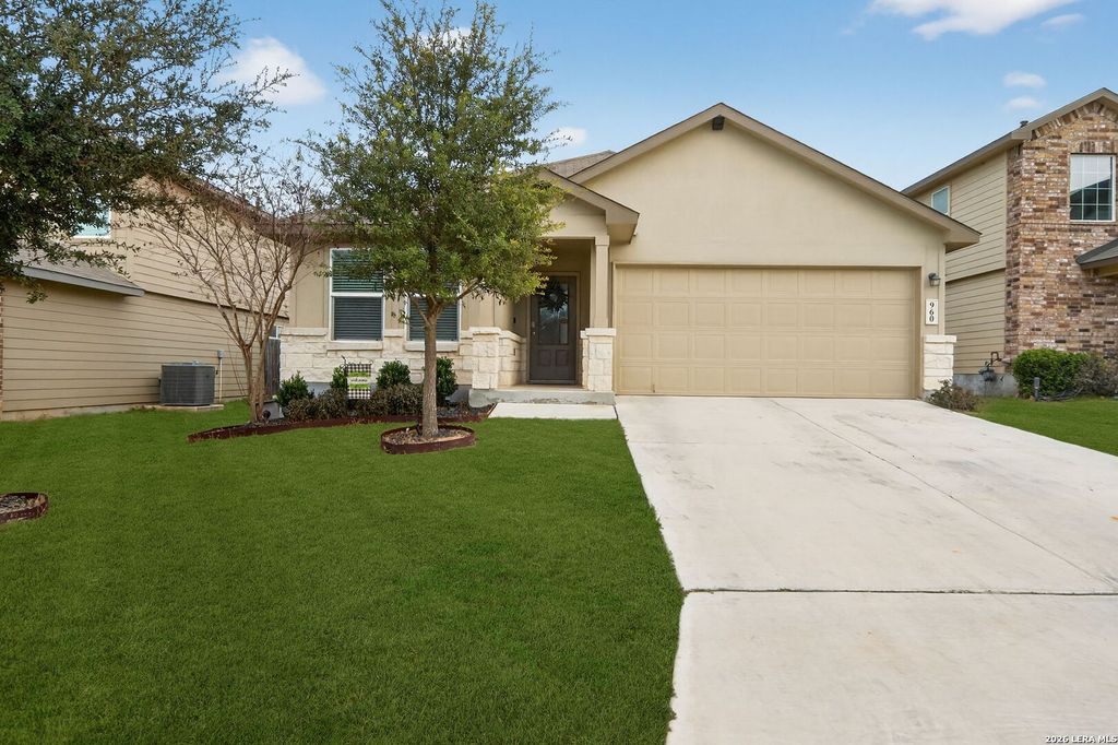 Photo of 960 Brown Thrasher, San Antonio, TX 78253 (MLS # 1939280)