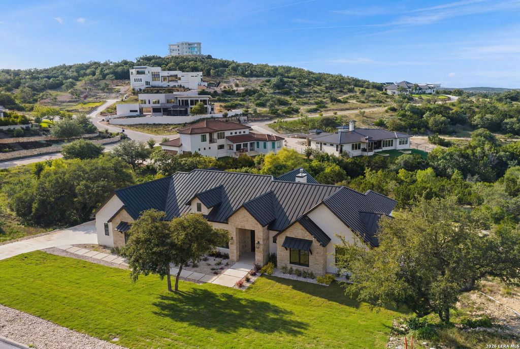 Photo of 10907 NINA RDG, San Antonio, TX 78255 (MLS # 1971159)