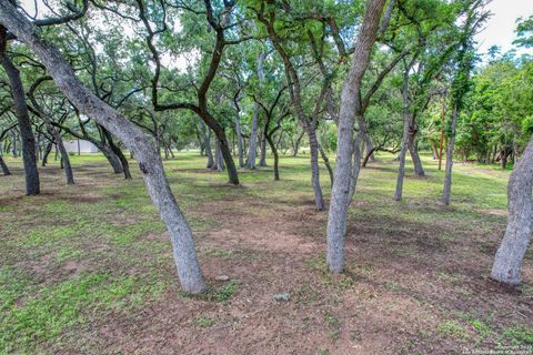 A home in Rio Frio