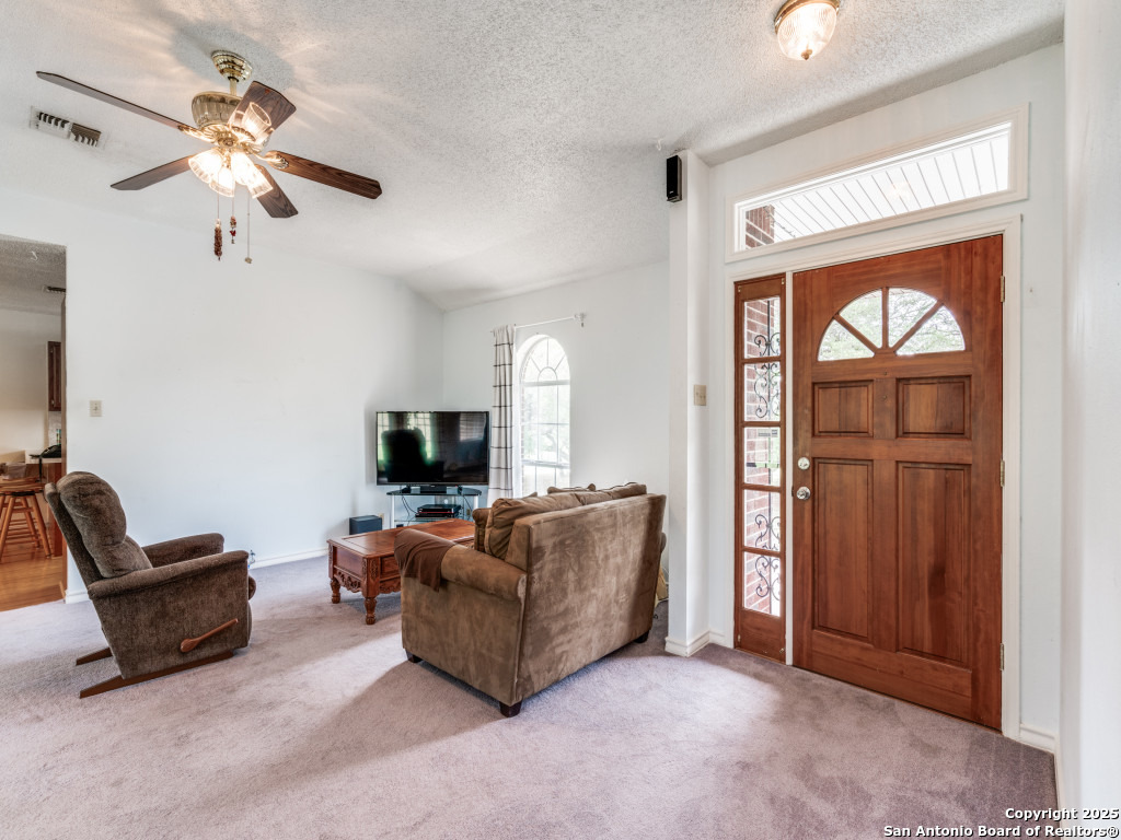 1026 Eagle Creek