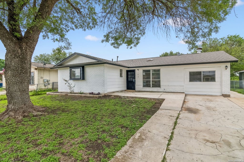 Photo of 466 Maddux St, San Antonio, TX 78227 (MLS # 1991573)
