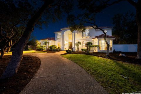 A home in Shavano Park