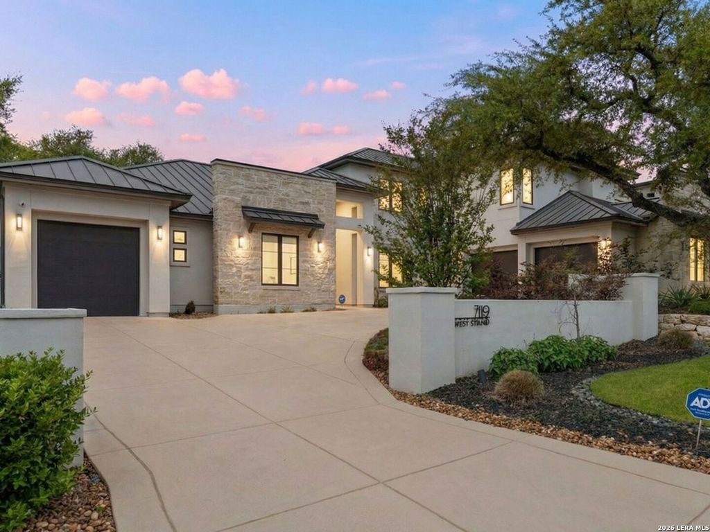 Photo of 7119 Bluff Strand, San Antonio, TX 78257 (MLS # 1932057)