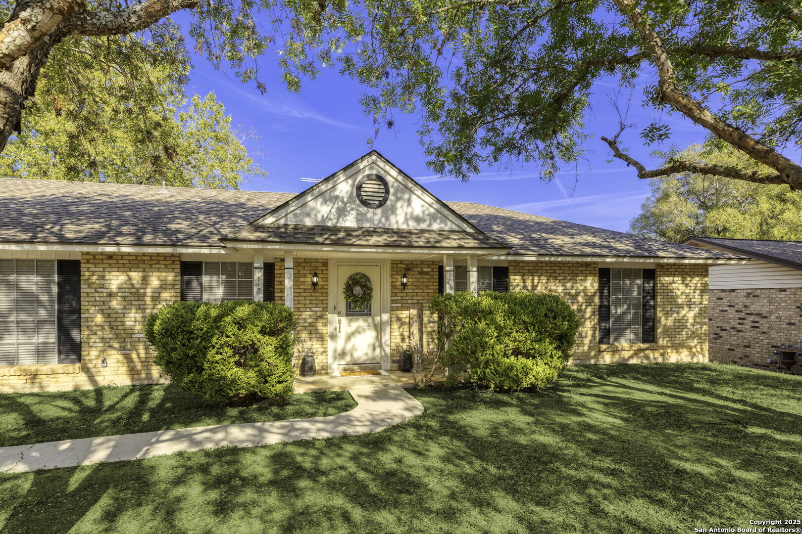 112 Suncliff