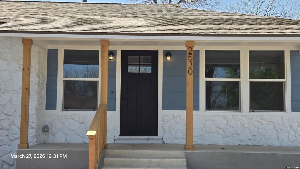 Photo of 2530 W Woodlawn, San Antonio, TX 78228 (MLS # 1956678)