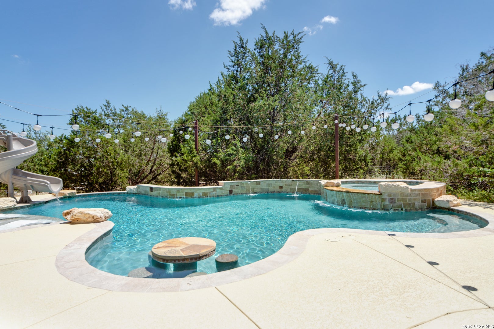 114 Hoskins Trail