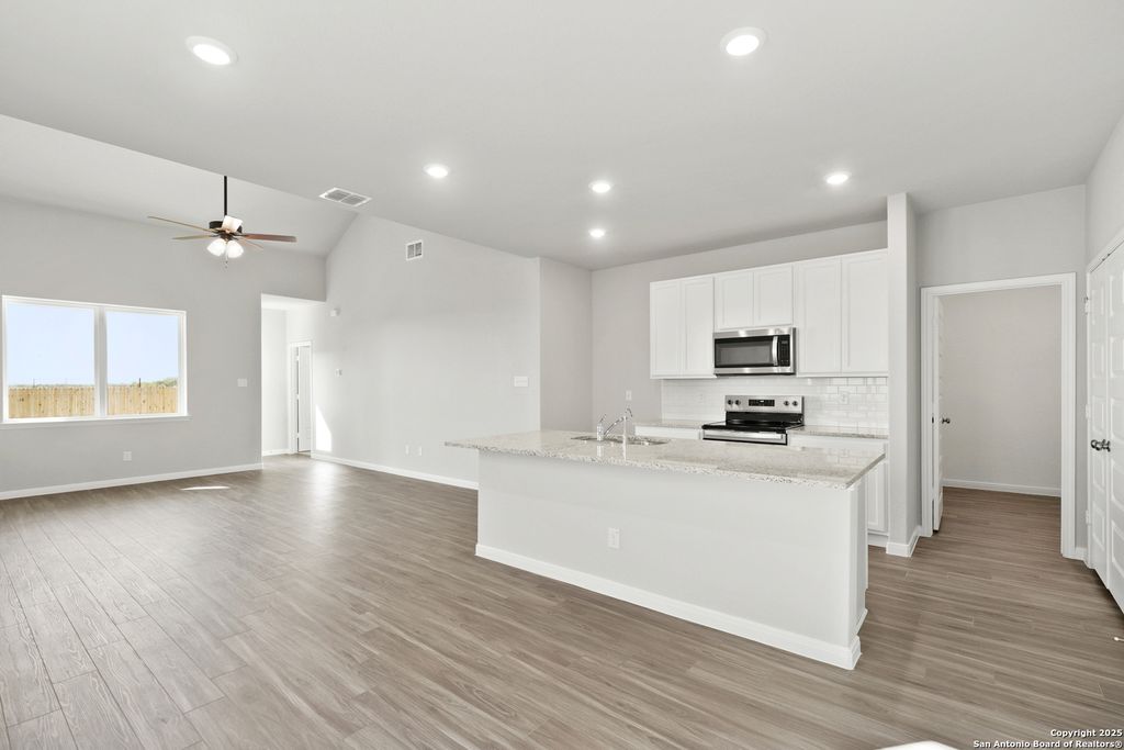 Photo of 312 Angus Drive, Seguin, TX 78155 (MLS # 1917083)