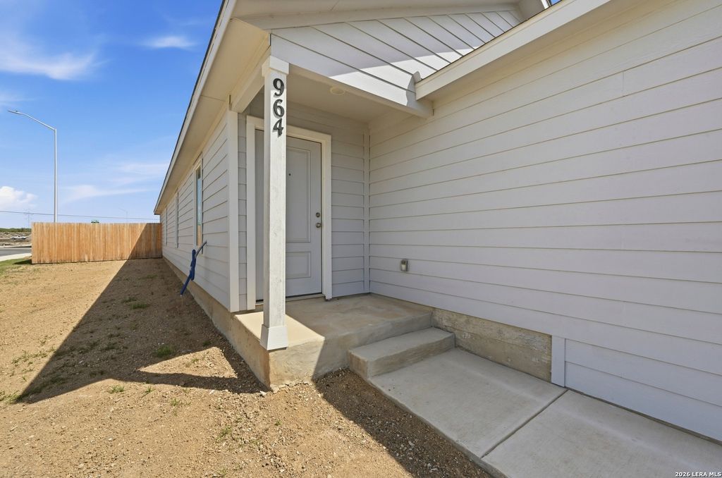Photo of 964 Pastar Crk, Seguin, TX 78155 (MLS # 1954189)
