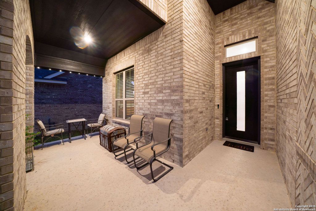 Photo of 1718 Dunvegan Park, Bulverde, TX 78163 (MLS # 1921692)