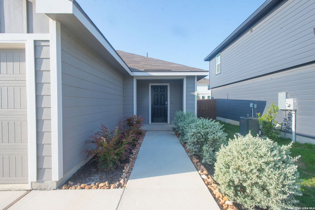 Photo of 12533 Spoor Vly, Converse, TX 78109 (MLS # 1993532)