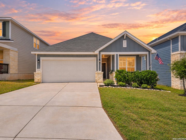 Photo 1 of 48 — 27235 Volcano Dr, San Antonio, TX 78260