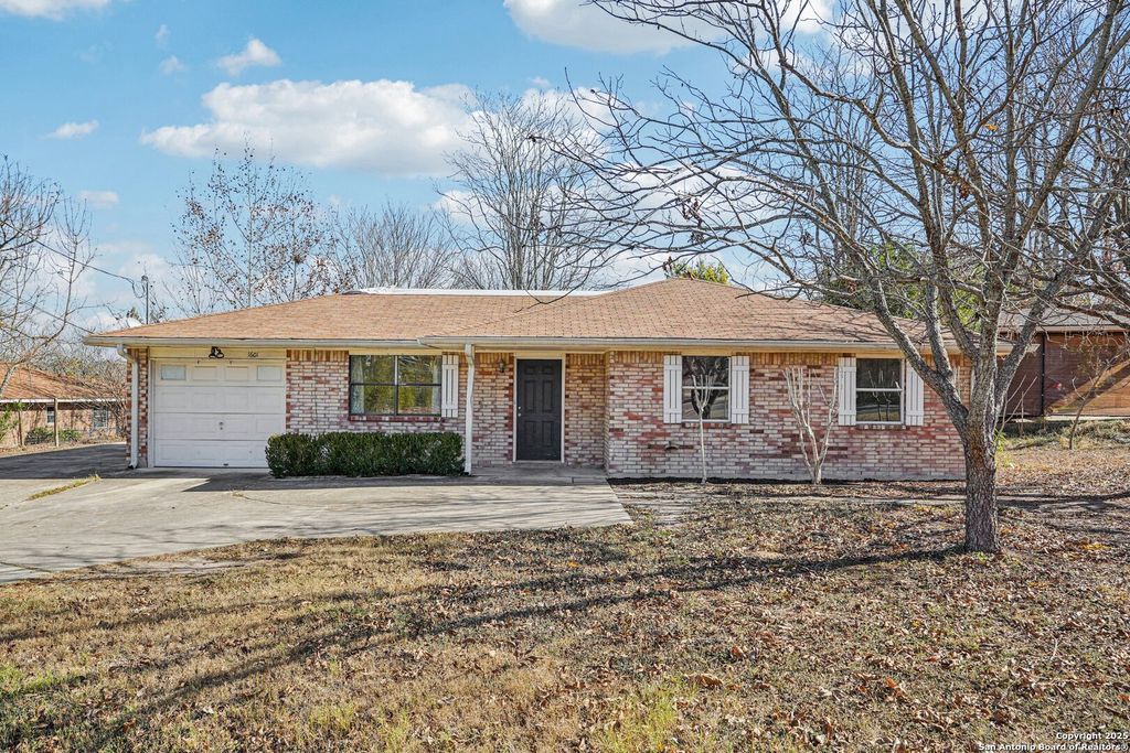 Photo of 1601 Newton Steet, Kerrville, TX 78028 (MLS # 1929753)