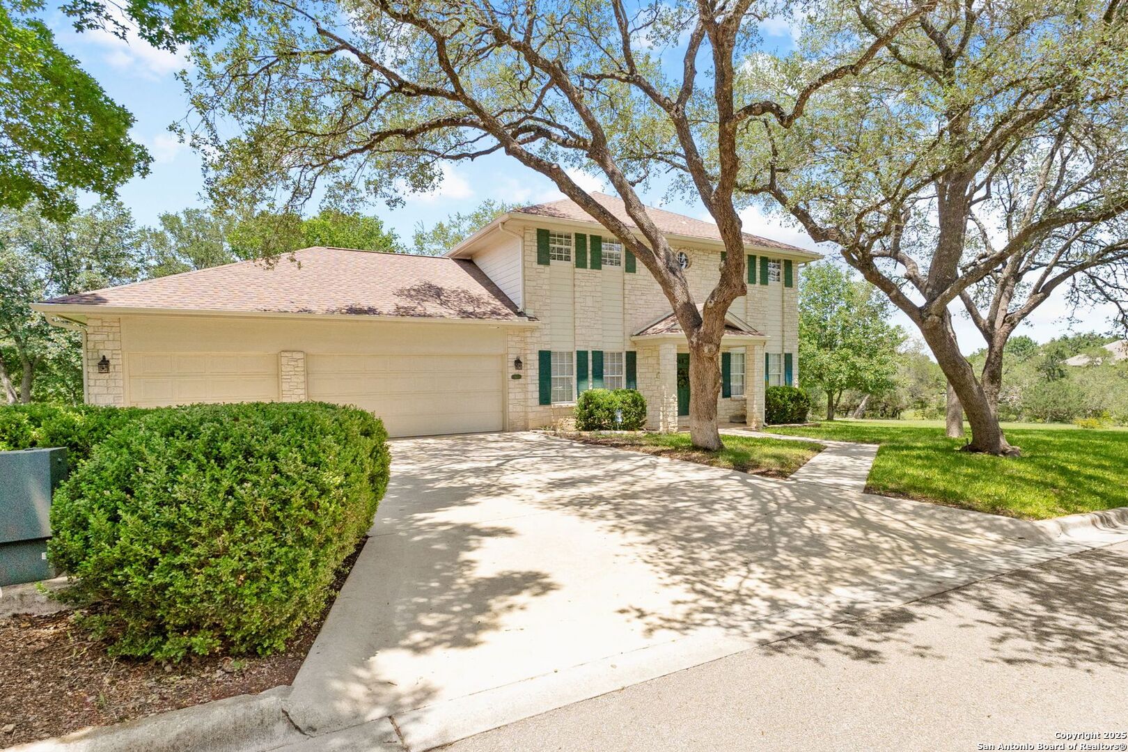 557 Timber Hollow