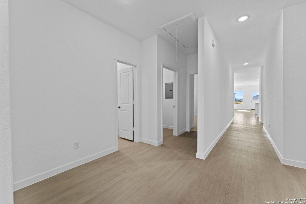 Photo of 740 Horsetail Ln, New Braunfels, TX 78130 (MLS # 1922745)