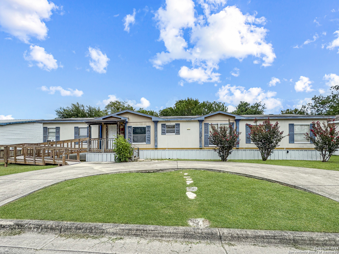 1318 Dunbar Dr