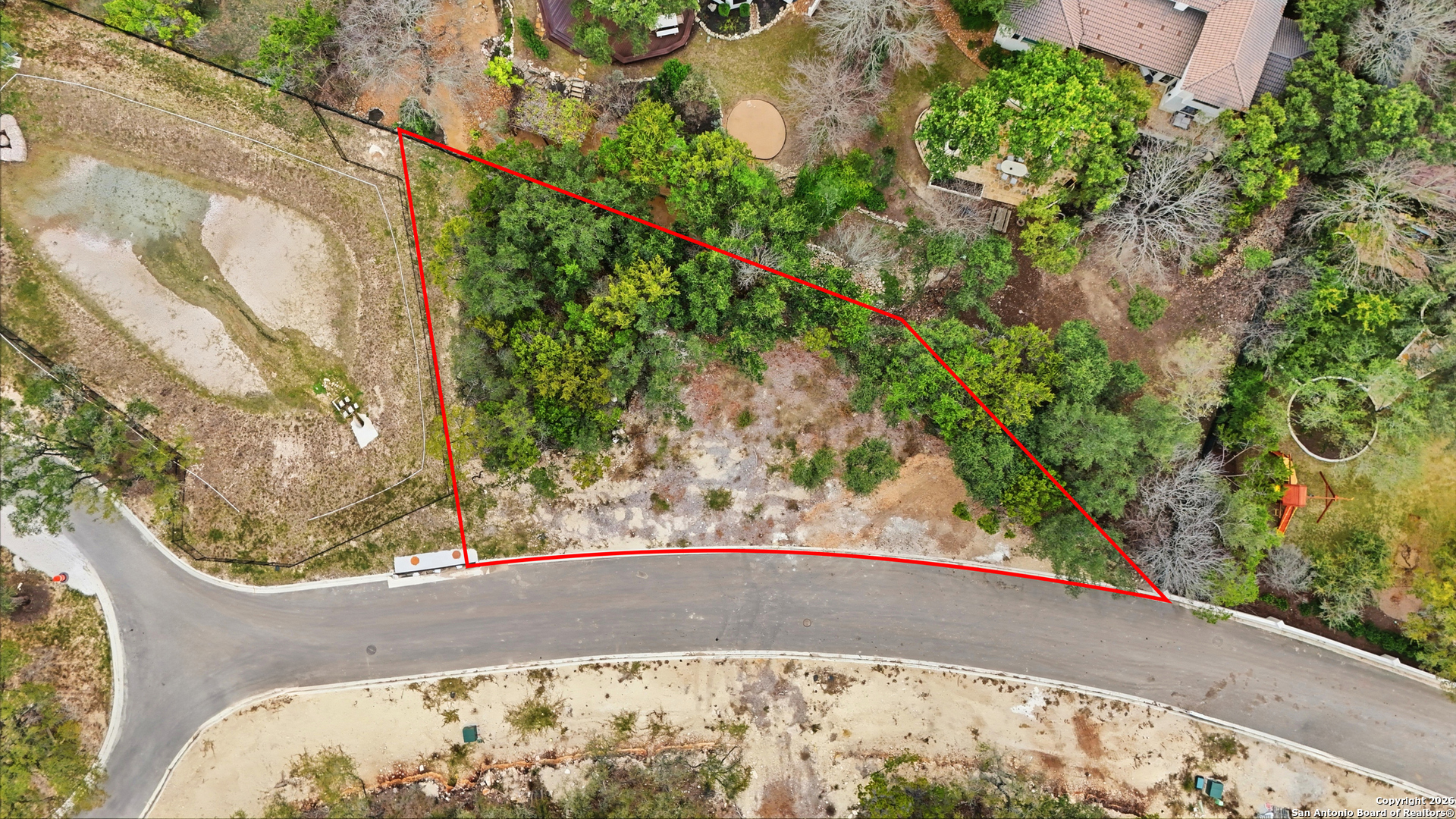 6610 Live Oak Valley