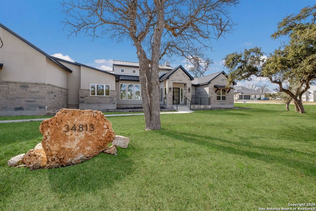 Photo of 34813 Thanksgiving Trail, Bulverde, TX 78163 (MLS # 1931580)