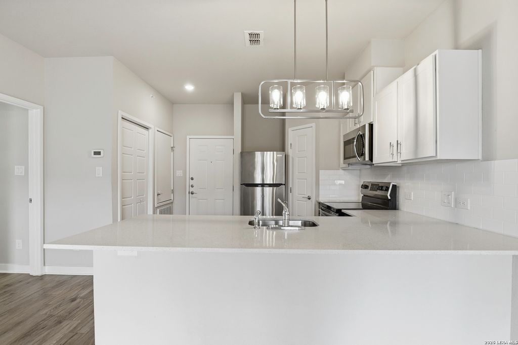 Photo of 711 S FRIO 1304 #1304, San Antonio, TX 78207 (MLS # 1992409)