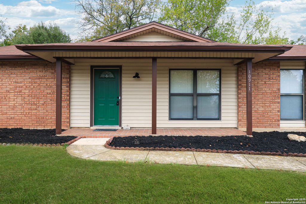 Photo of 10911 Putman Farm, San Antonio, TX 78230 (MLS # 1926917)