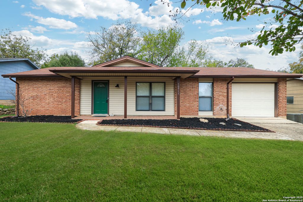 Photo of 10911 Putman Farm, San Antonio, TX 78230 (MLS # 1926917)