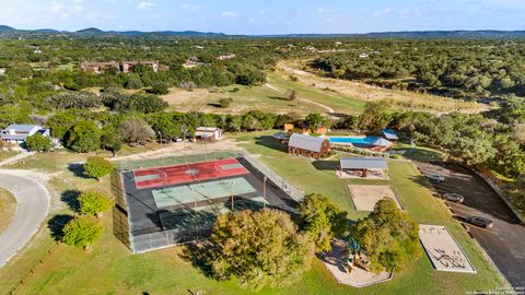 A home in Bandera