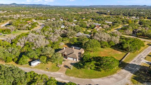 A home in Bandera