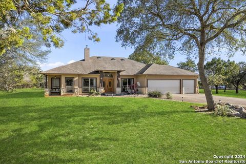 A home in Bandera