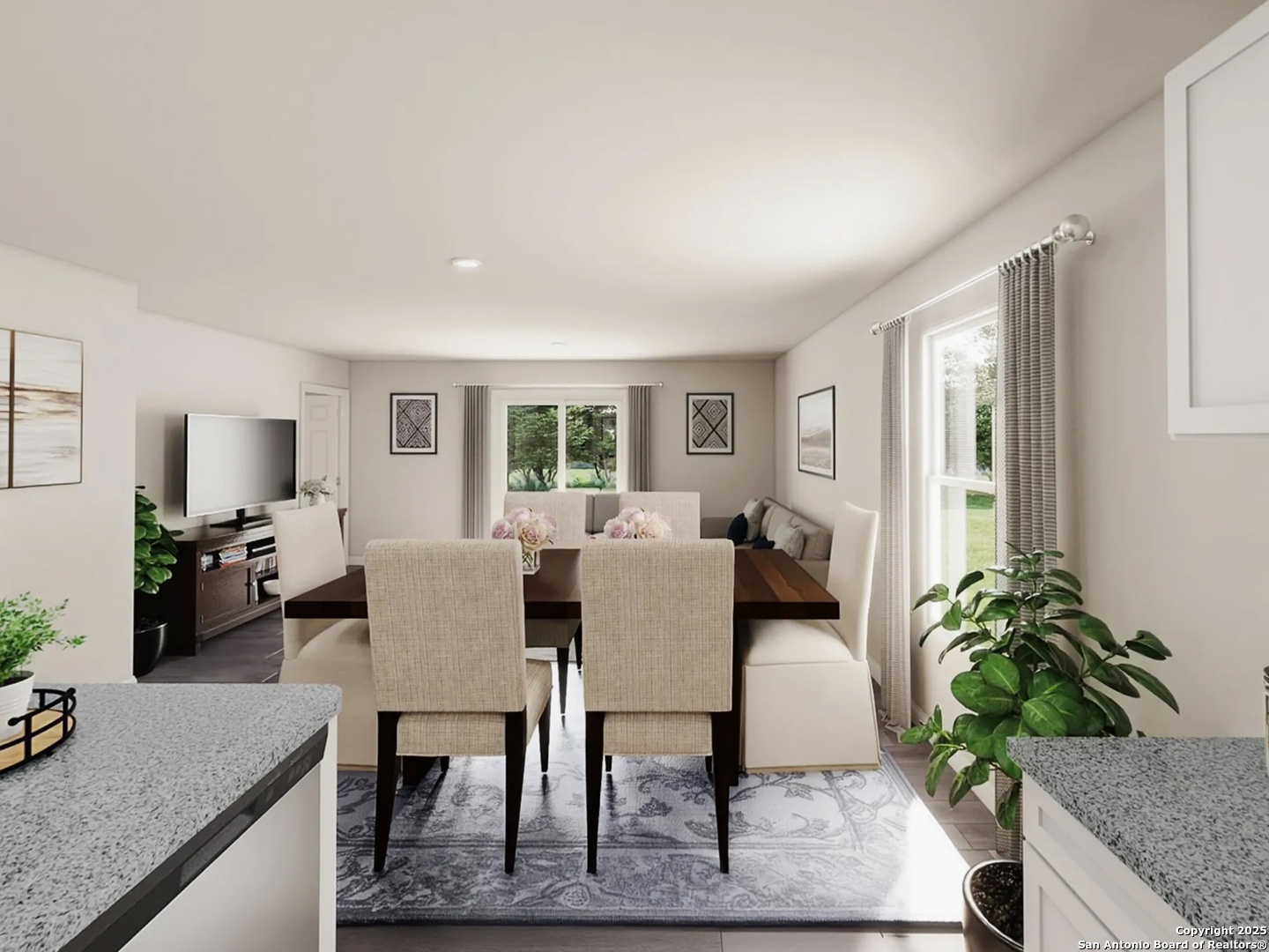305 Mariposa Circle