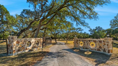 Photo of 4708 W Ammann, Bulverde, TX 78163 (MLS # 1916044)