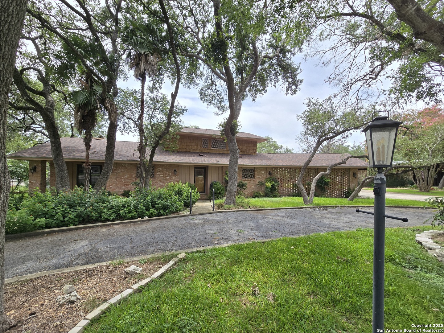 New Braunfels, Texas 78130, United States, 3 Bedrooms Bedrooms, ,3 BathroomsBathrooms,Residential,Pending,176805