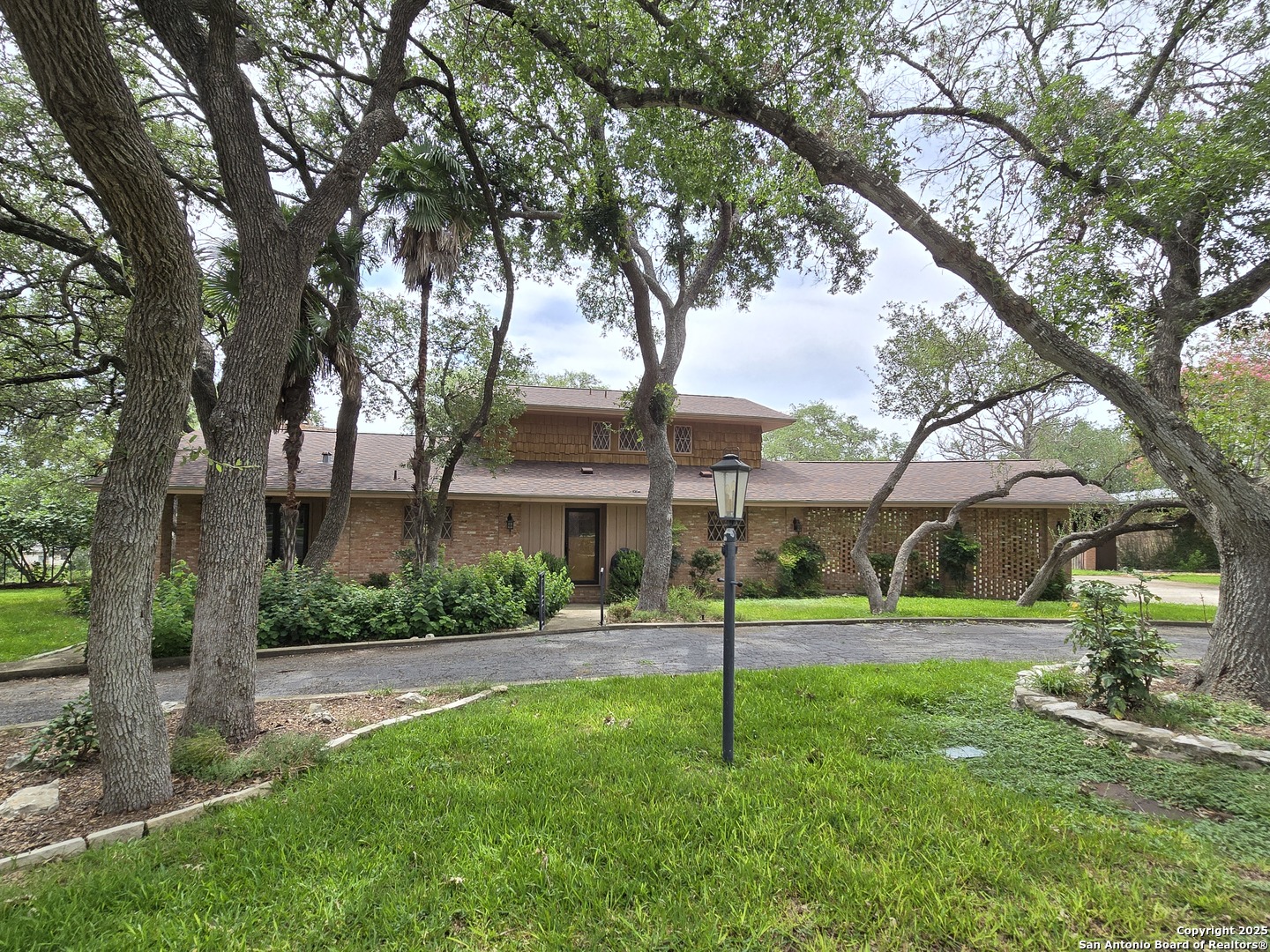 New Braunfels, Texas 78130, United States, 3 Bedrooms Bedrooms, ,3 BathroomsBathrooms,Residential,Pending,176805