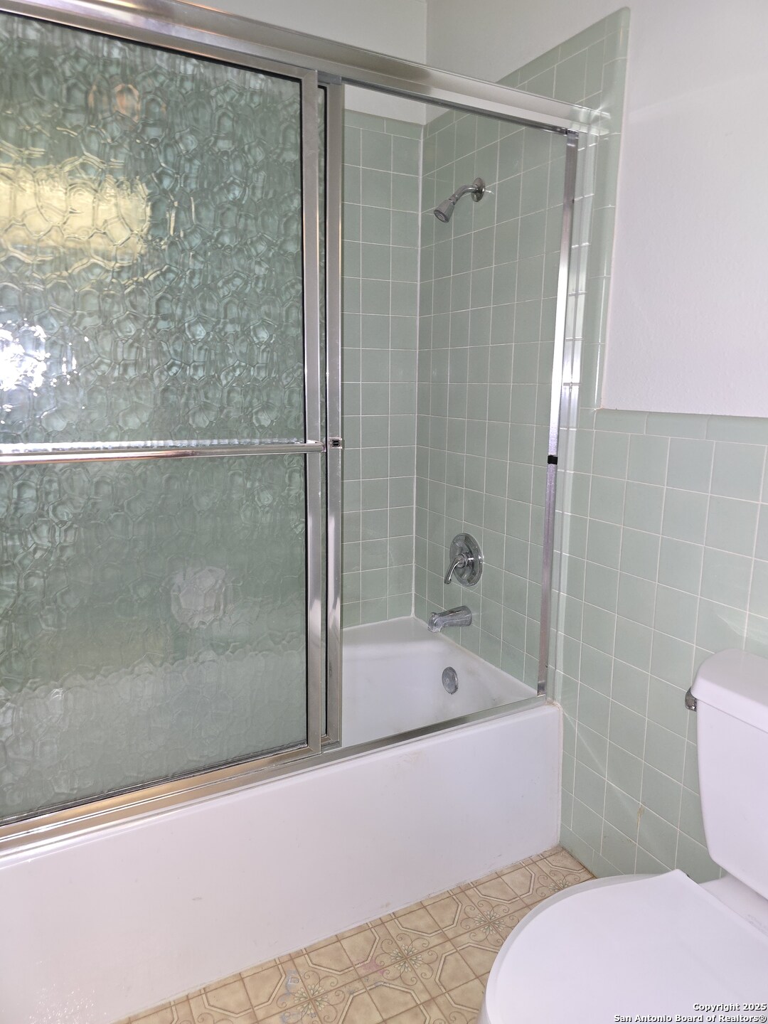 New Braunfels, Texas 78130, United States, 3 Bedrooms Bedrooms, ,3 BathroomsBathrooms,Residential,Pending,176805