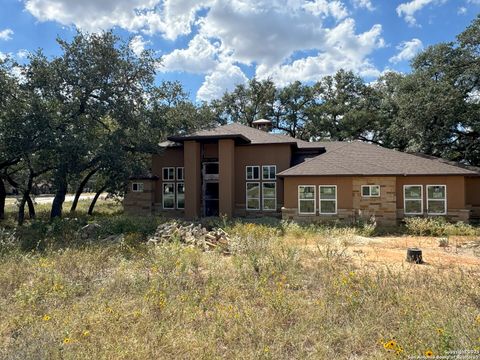 A home in La Vernia