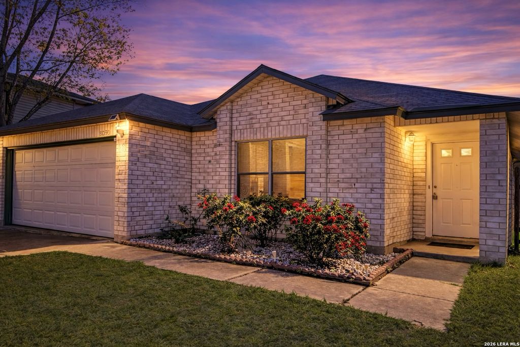 Photo of 8050 Chestnut Cape, Converse, TX 78109 (MLS # 1953230)