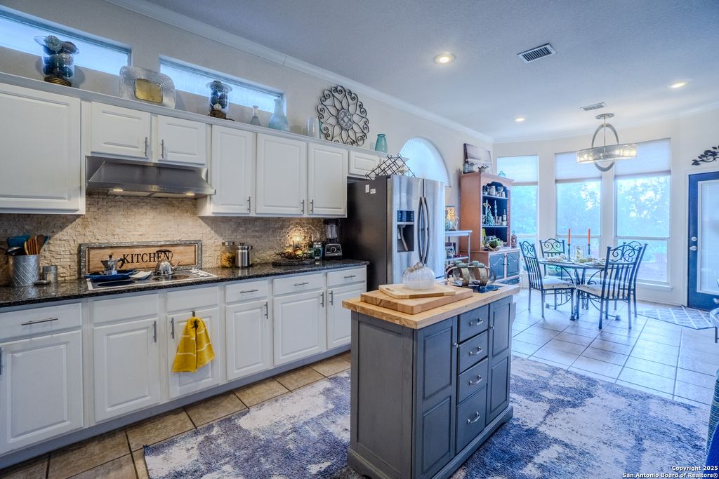 Photo of 610 Mello Oak, San Antonio, TX 78258 (MLS # 1923282)