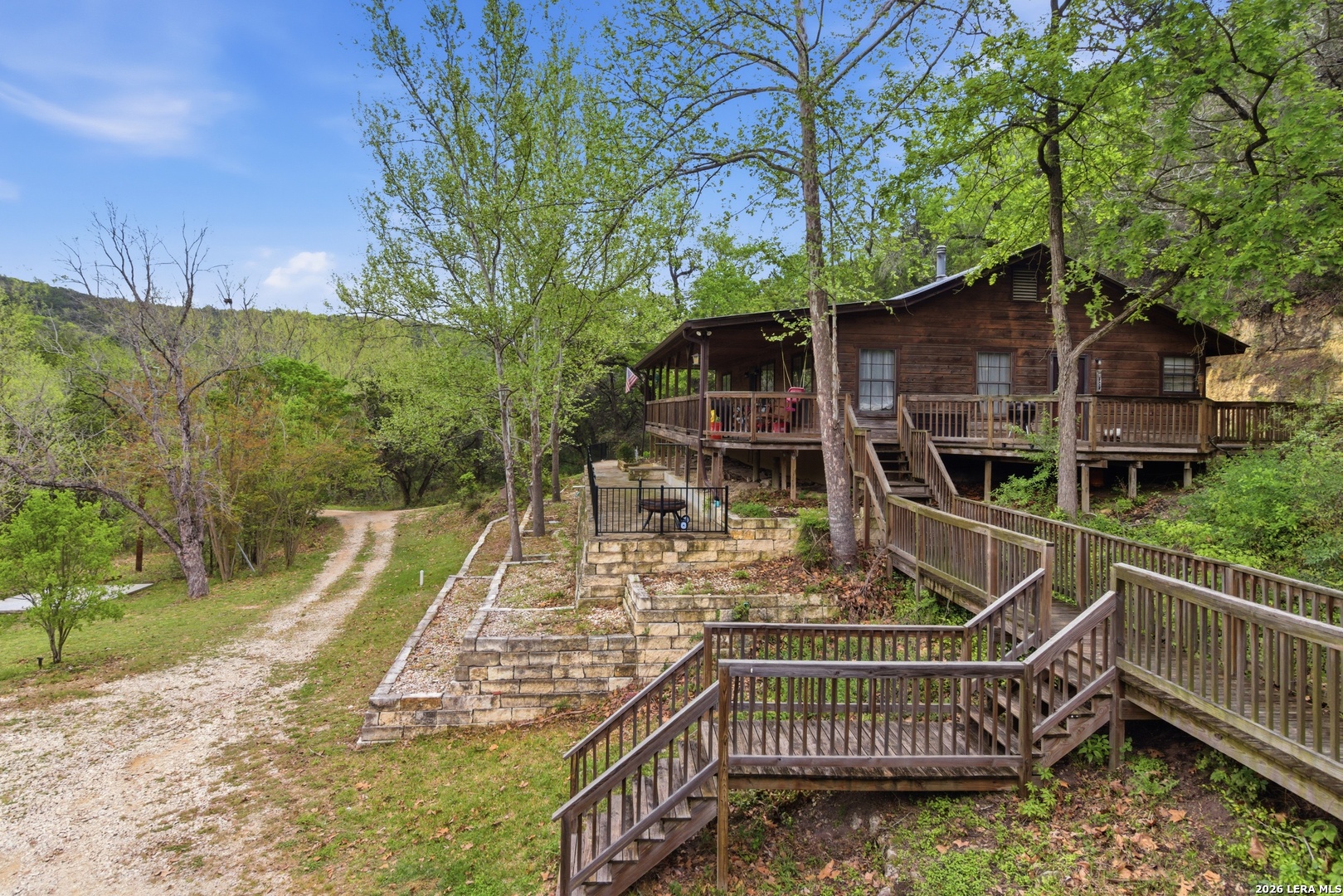 2115 Mesa Verde Rd