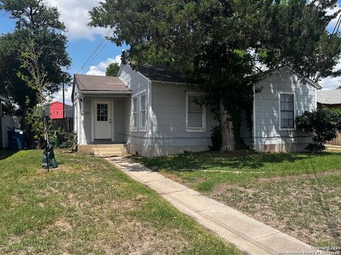 1011 Jennings San Antonio TX 78225